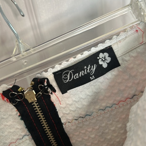 Dainty Strapless Stretch Floral Dress size Medium - Picture 3 of 4